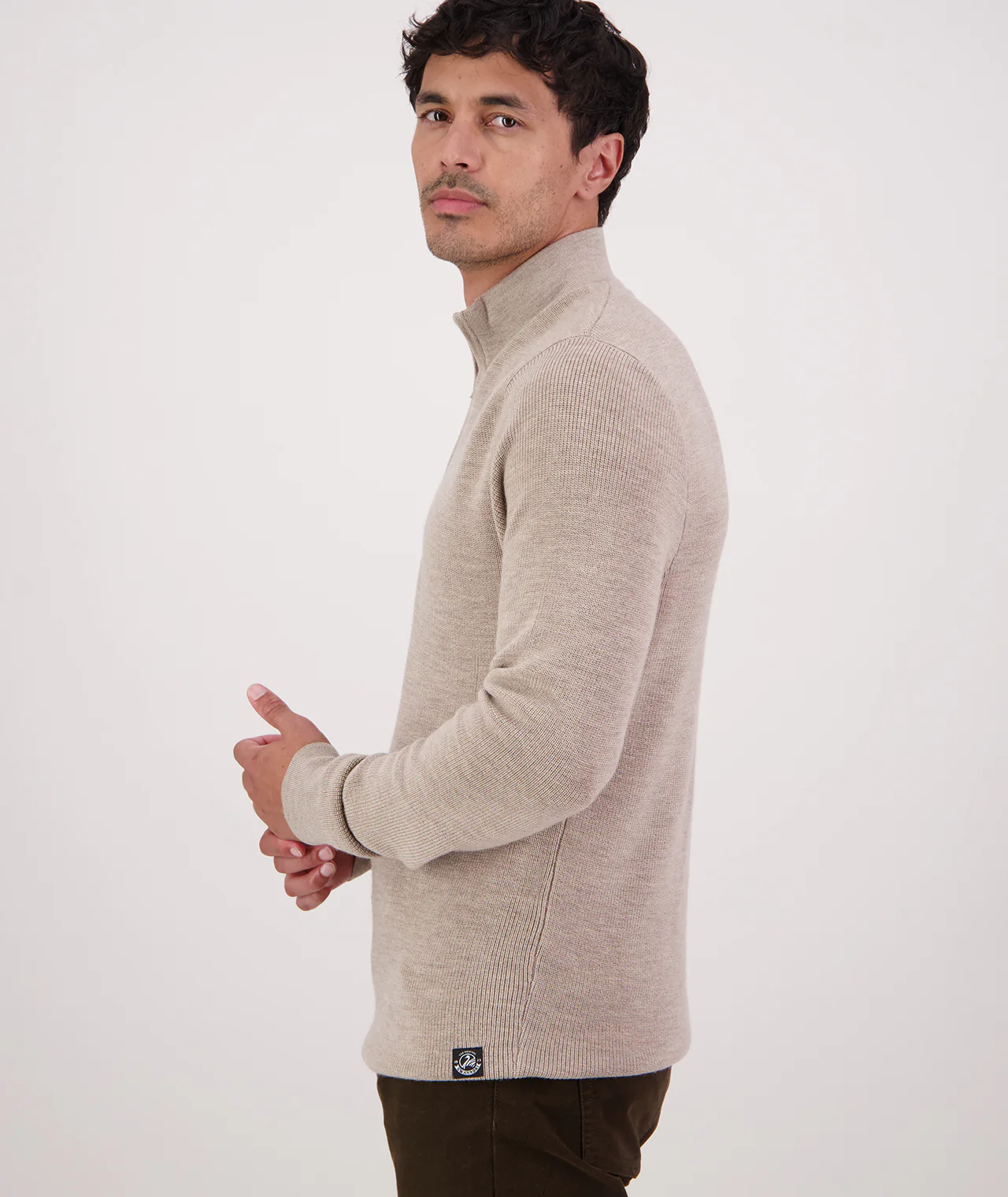 Men's Otahu River V2 Quarter Zip - Image 2