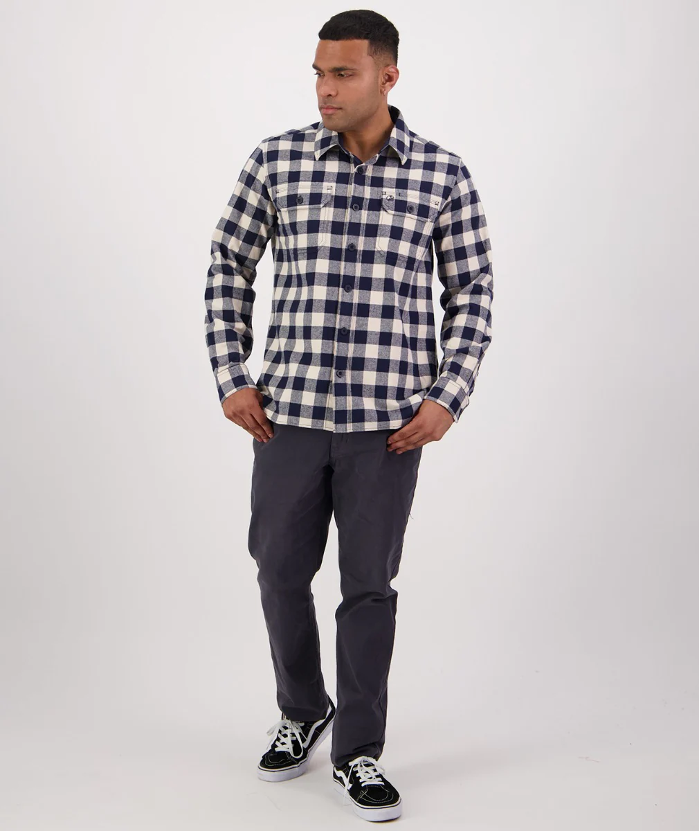 Men's Taranaki Tailor Long Sleeve Shirt - Image 6