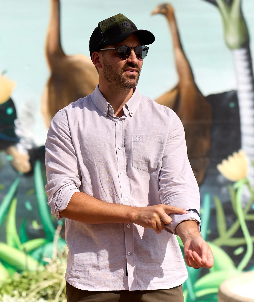 Swanni Trucker Cap - Image 6