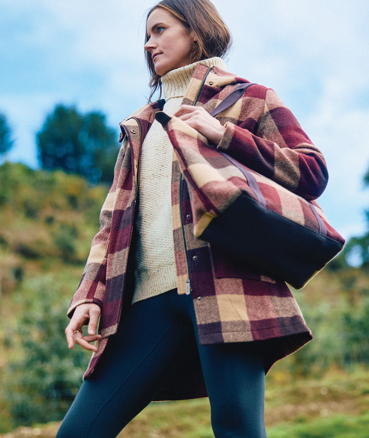 Women's Annmore V2 Wool Overcoat - Image 2