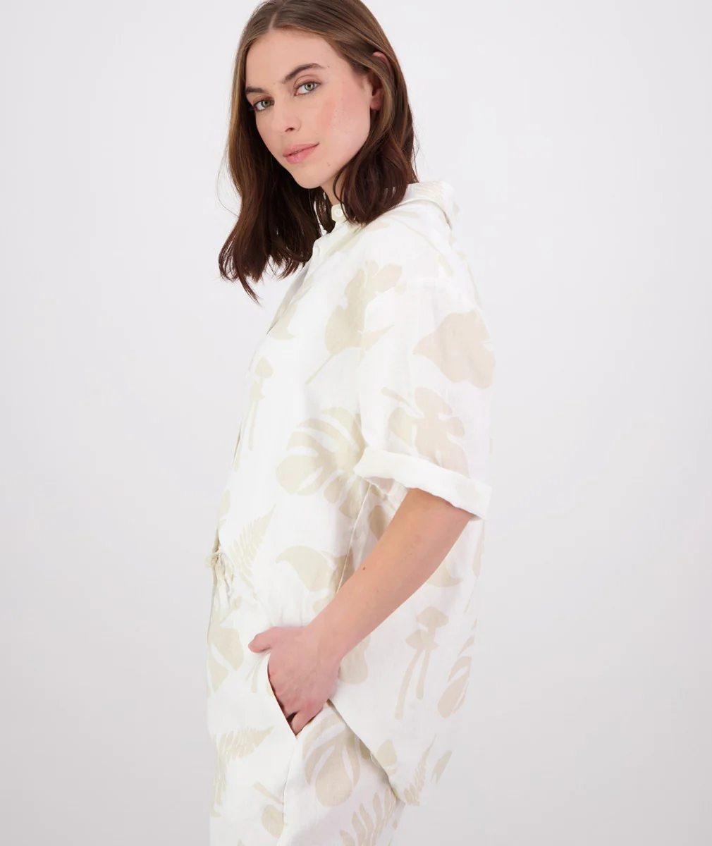 Women's Forager Short Sleeve Shirt - Image 4