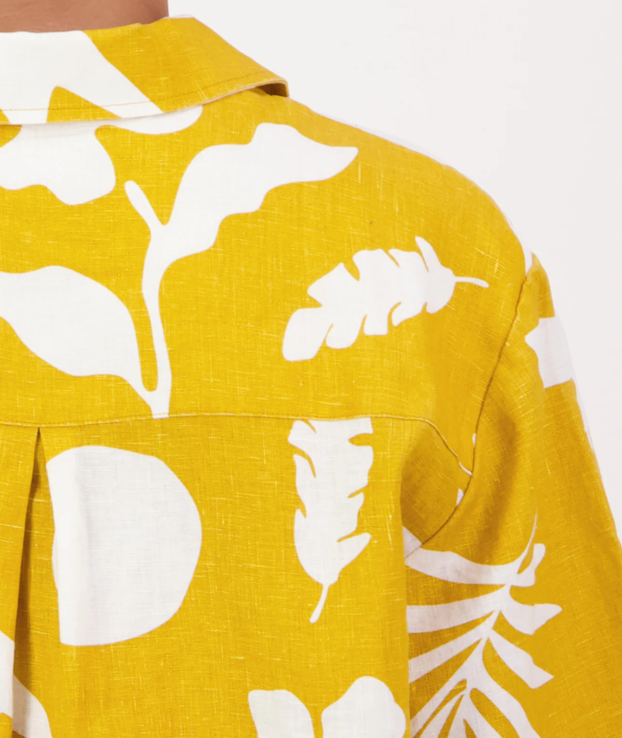 Women's Leafage Linen Short Sleeve Shirt - Image 4